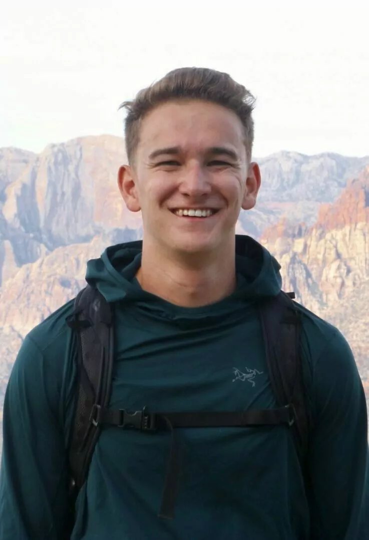 Guide Ian Jones