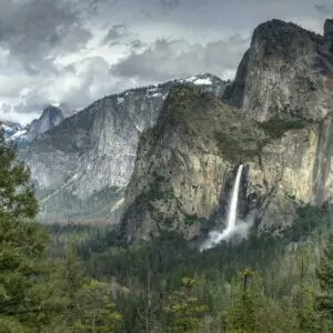 yosemite april bridalveil falls tunnel overlook gray skies